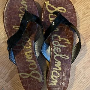 Black Sam Eldeman flip flops